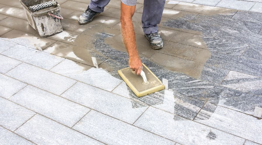 Professional gutter cleaning in Duck, WV